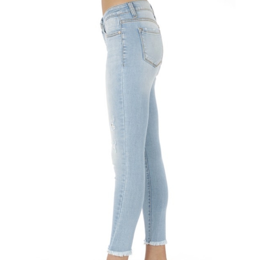 New- Low Rise Distressed Ankle Skinny Jean - Picture 3 of 11